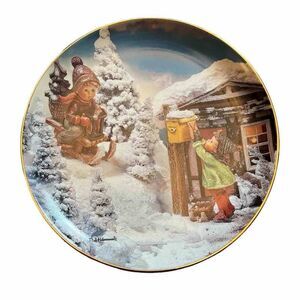 Danbury Mint Hummel‎ December Holiday Cheer Collector Plate new